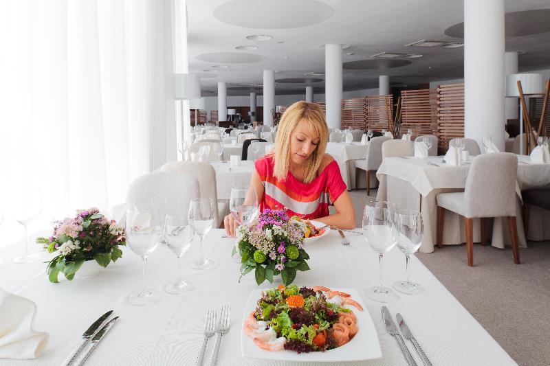 Lighthouse Golf & Spa Apartments Bałczik Zewnętrze zdjęcie